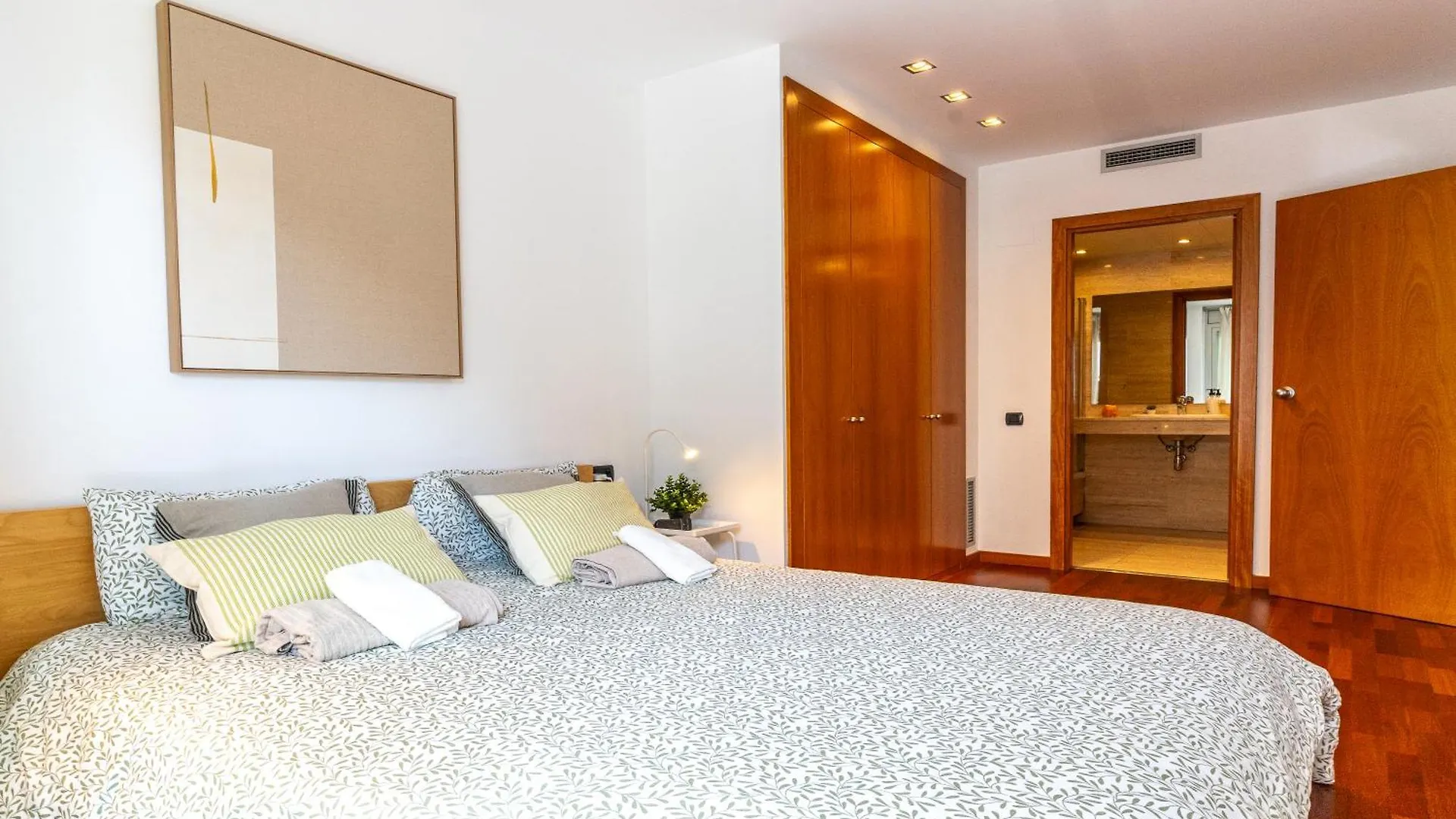Lovely Apartment Sagrada Familia Barcelona 0*,